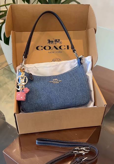 Bolsa Crossbody para dama Coa/ch 925 foto de referencia